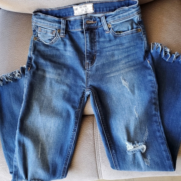 Free People Great Heights Frayed Skinny Jeans Blue Med Wash Stretch Denim Sz 25 - Picture 7 of 8